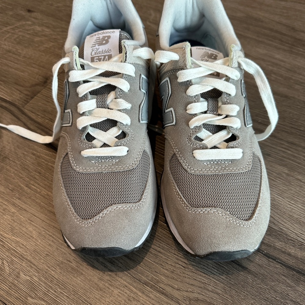 New Balance 574 Beige Sneakers